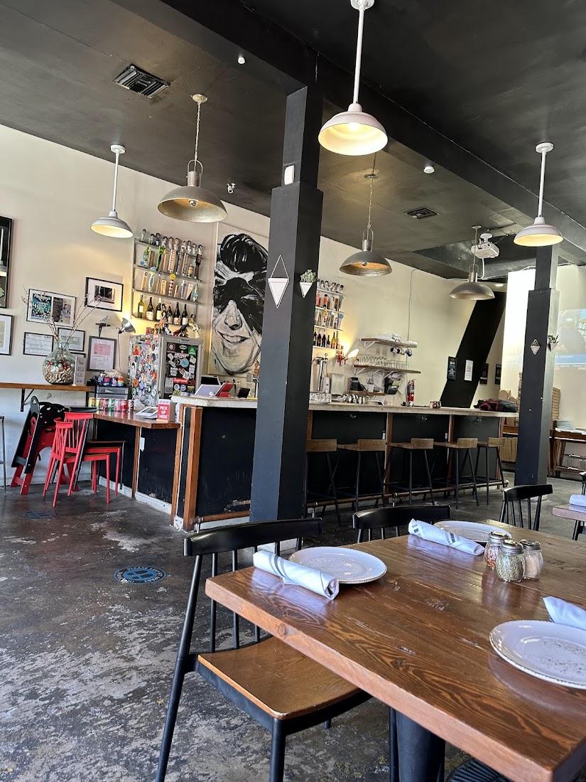 Blackbird Pizza Shop